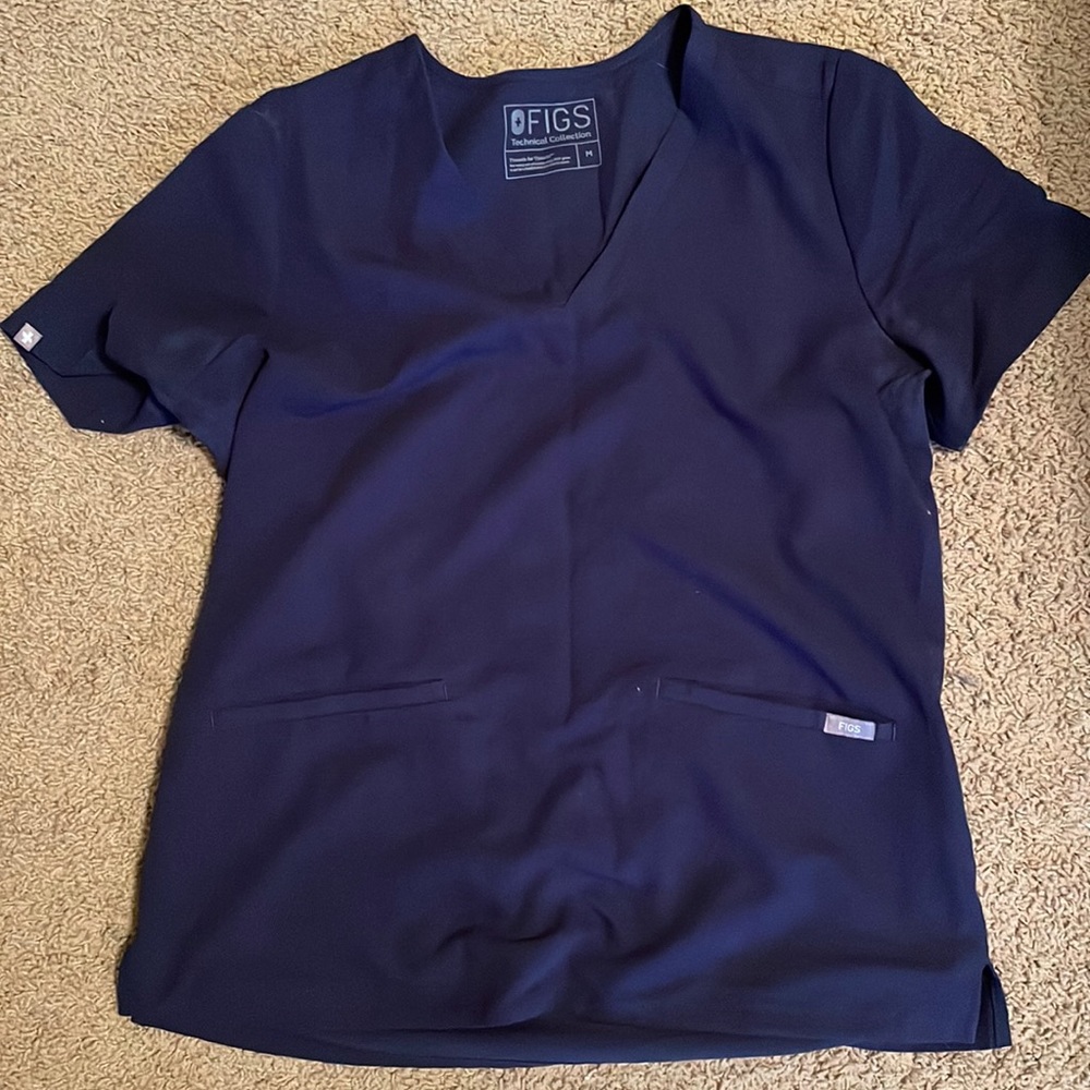 Figs Scrub Top